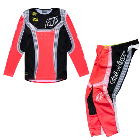 2026 Troy Lee Designs SE PRO Stripes Kit Combo  Infra Red/Black